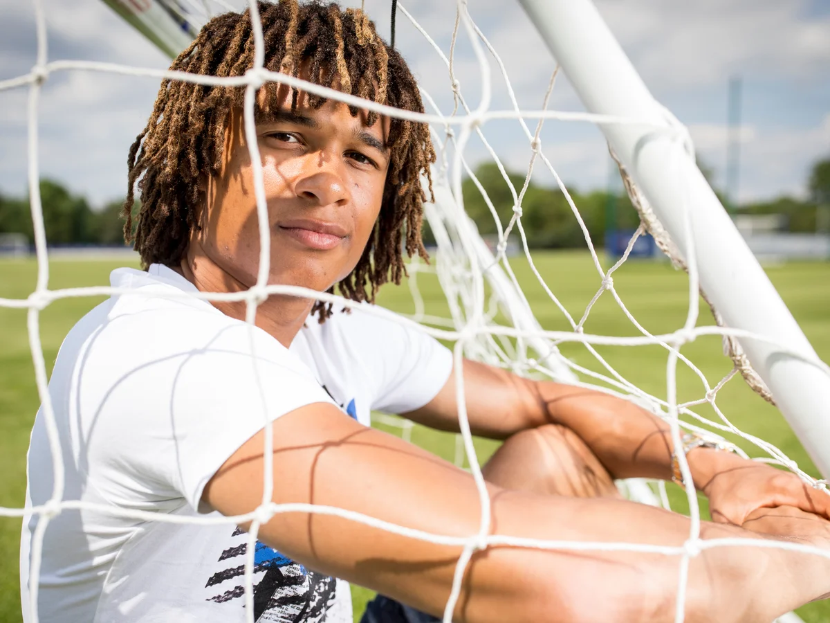 wallpaper 4k Nathan Ake