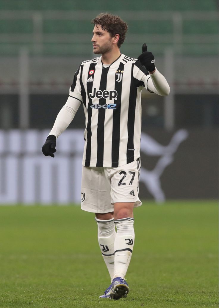 wallpaper 4k Locatelli