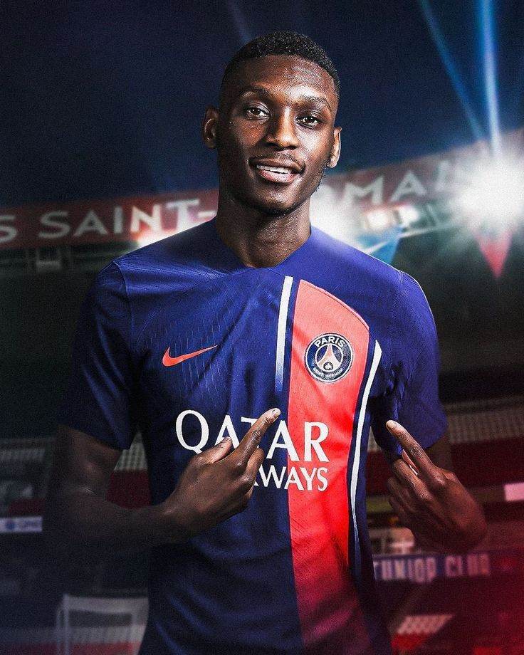 wallpaper hd Randal Kolo Muani