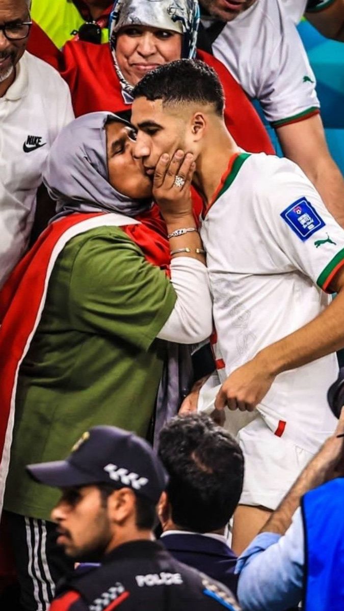 عکس جذاب اشرف حکیمی