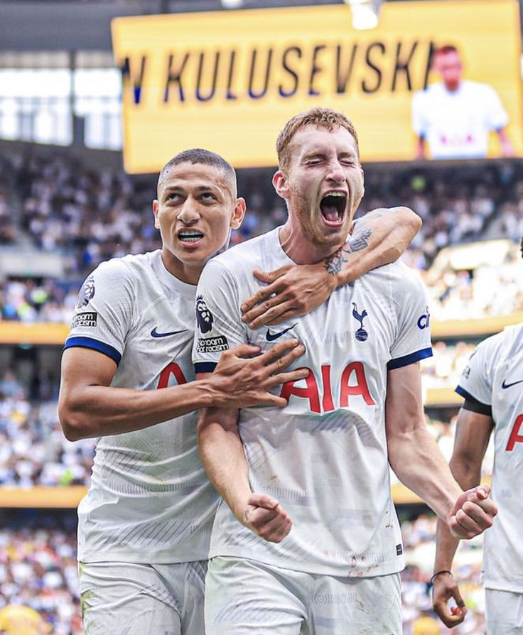 wallpaper Dejan Kulusevski
