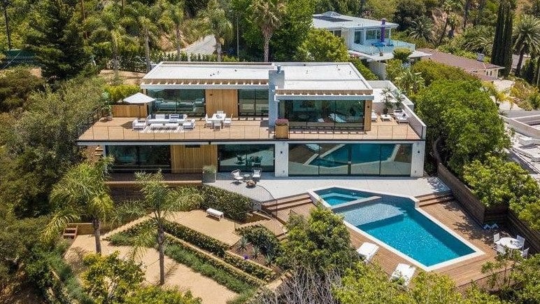 Sebastian Vettel's house in England