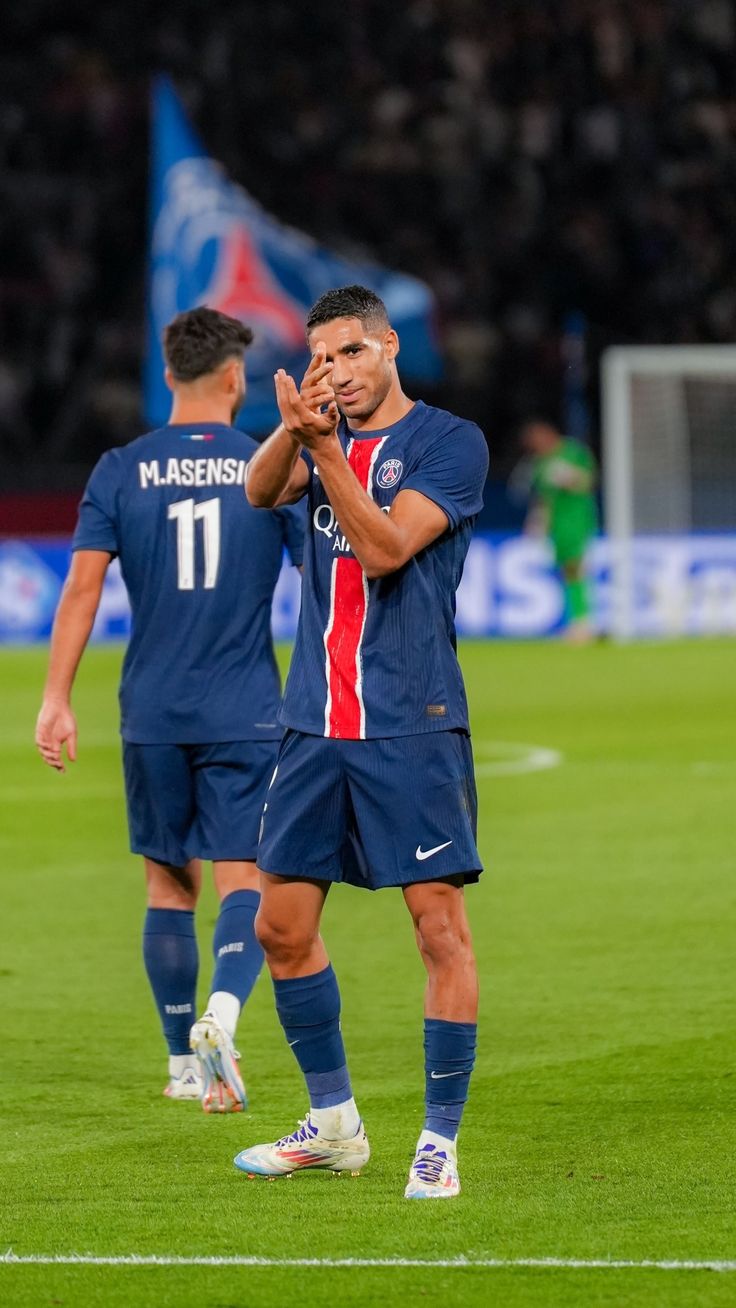Achraf Hakimi wallpaper hd