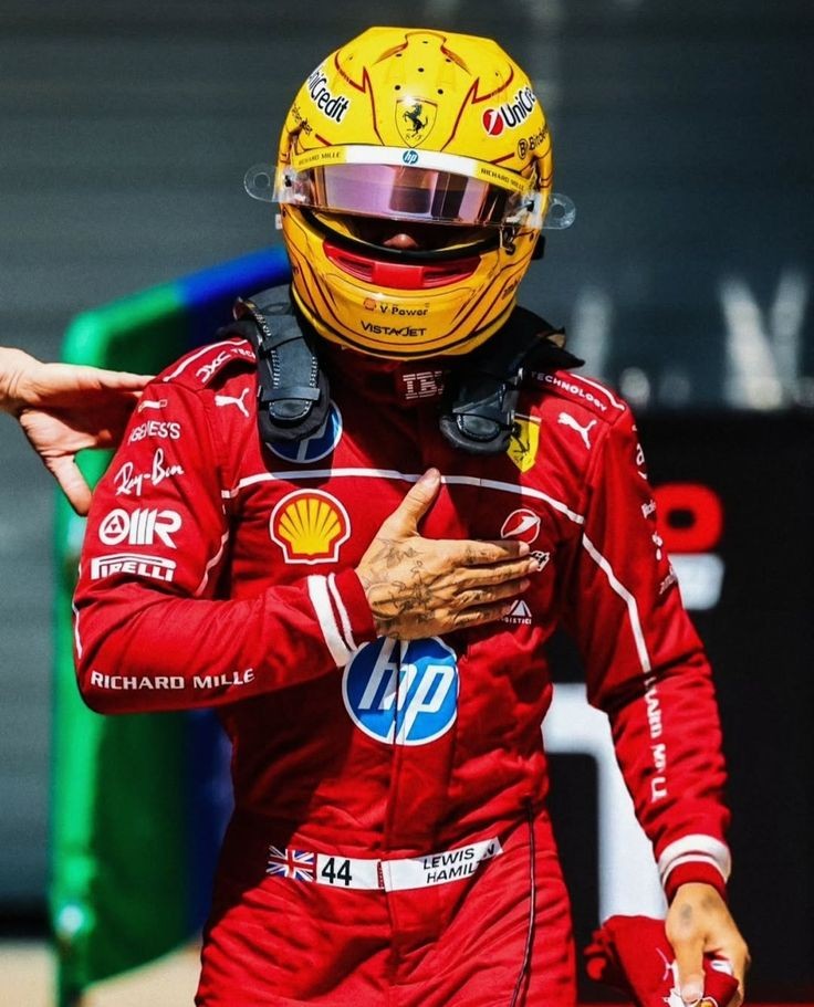 wallpaper hd Lewis Hamilton