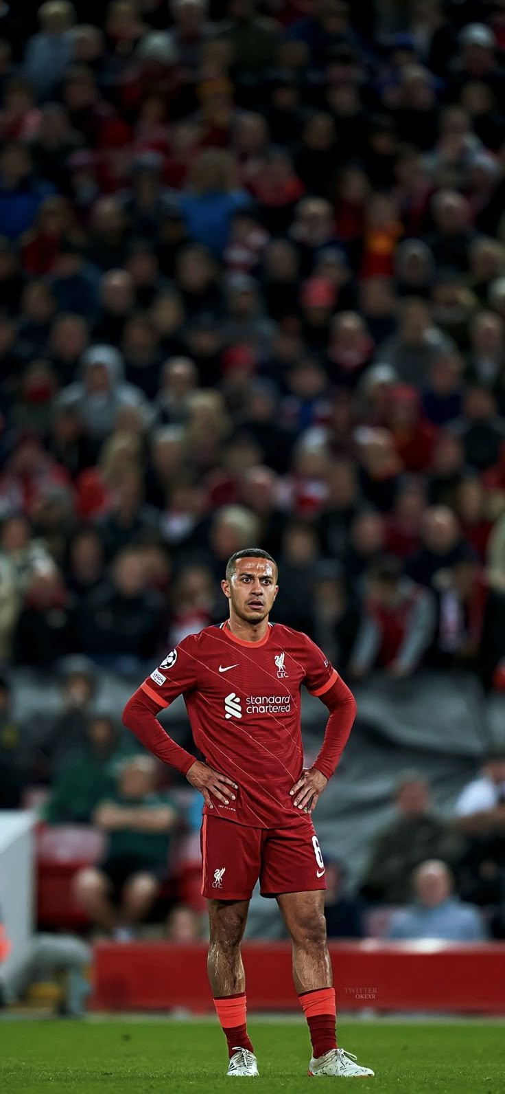 والپیپر Thiago Alcántara فوتبالی 2025