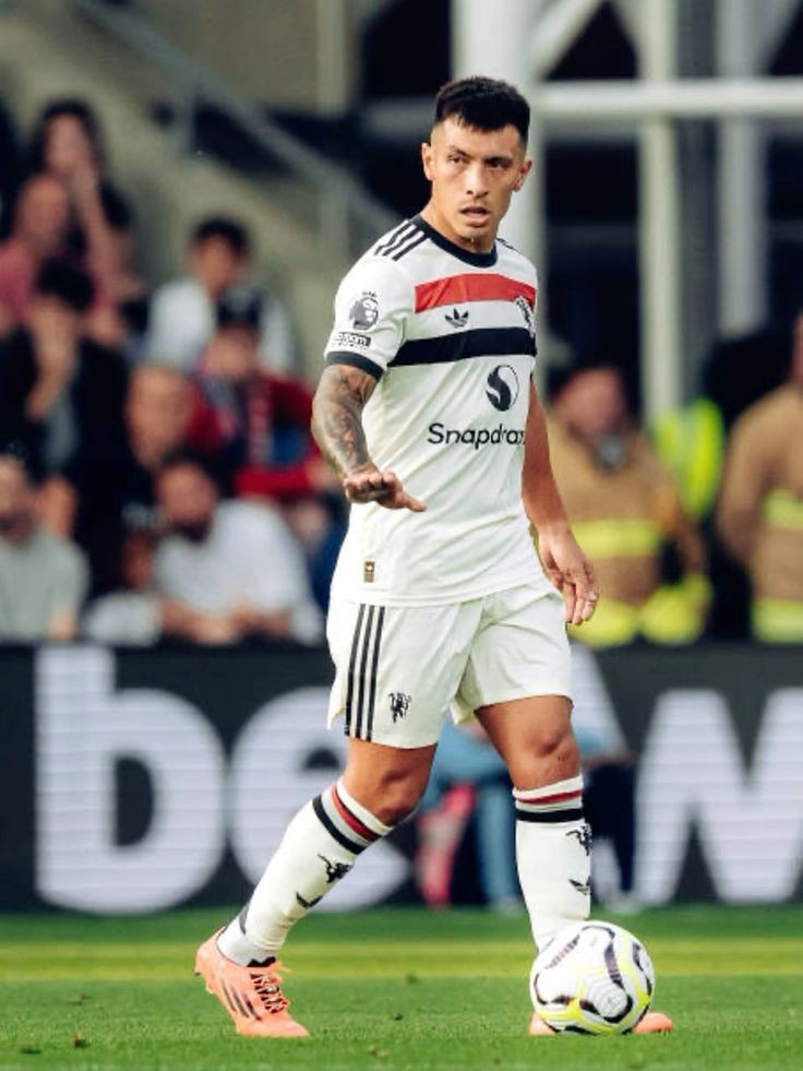 wallpaper 4kLisandro Martínez