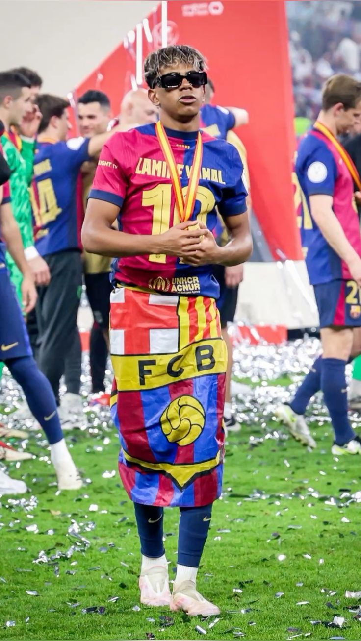 wallpaper 4k Lamine Yamal