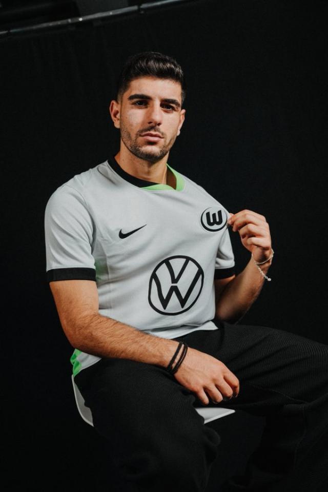 wallpaper hd Konstantinos Koulierakis