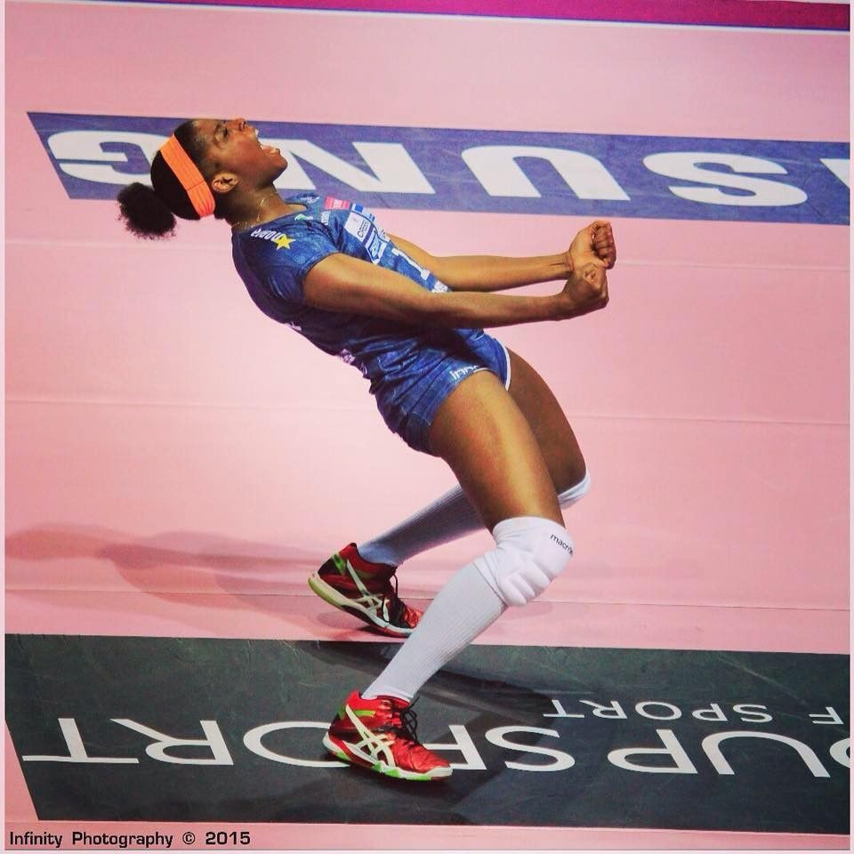 Myriam Sylla wallpaper