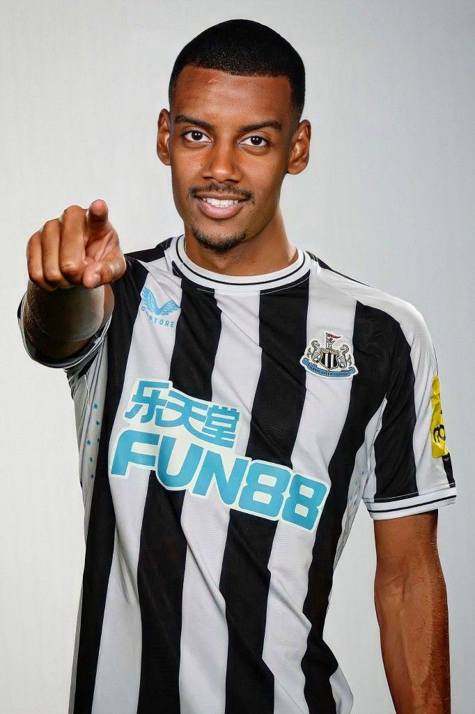 Alexander Isak wallpaper