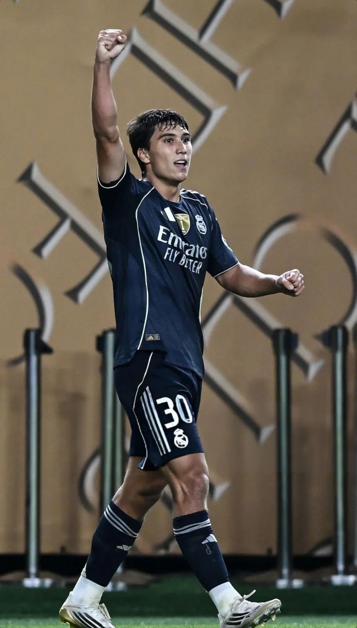 Gonzalo García wallpaper for phone