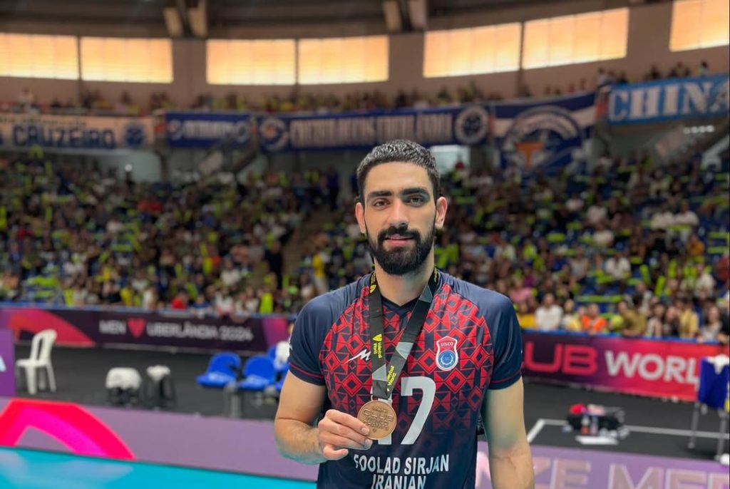 علی حاجیپور کیست - مجله خبری لیورپول علی حاجیپور کیست