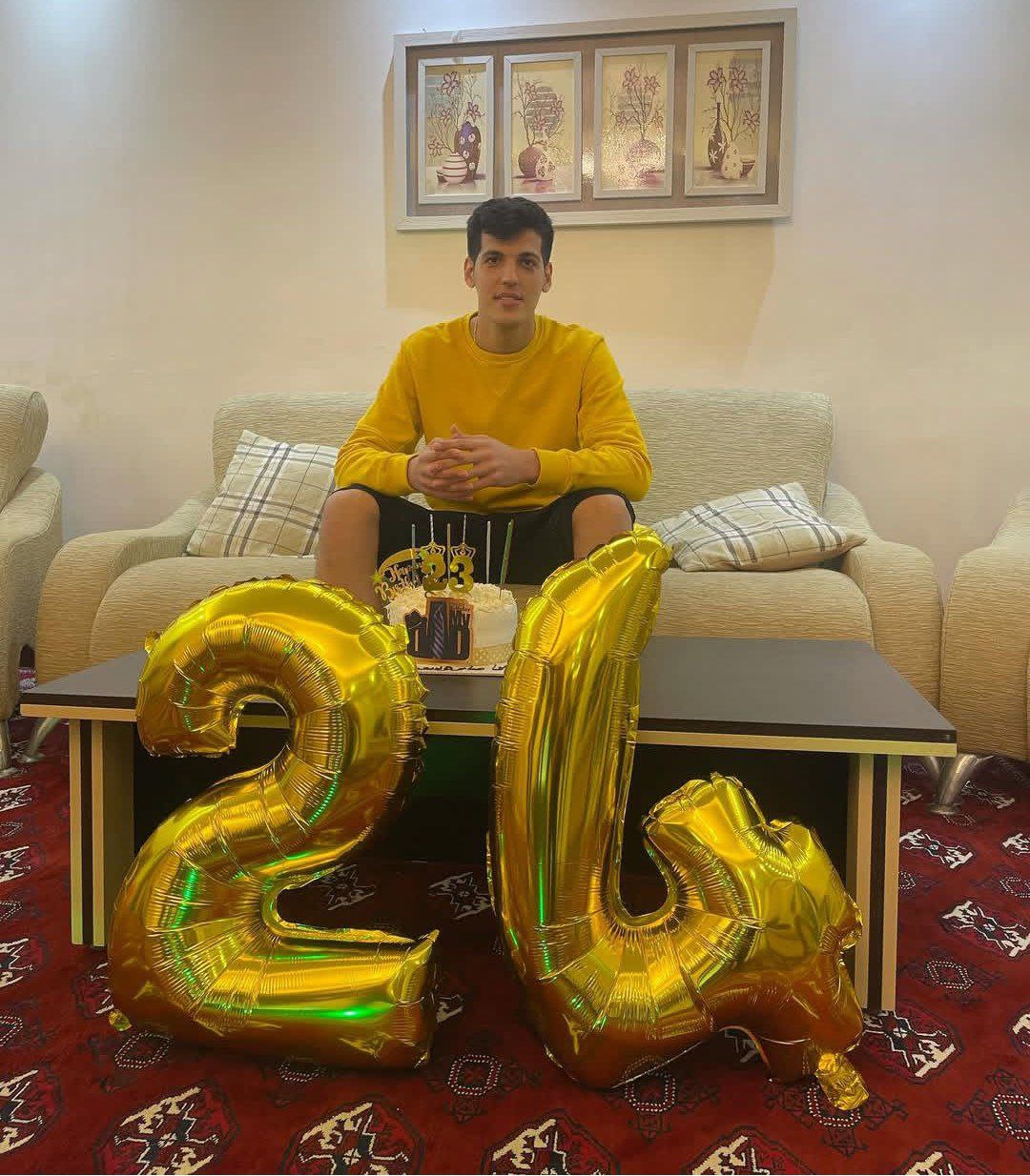 عکس پروفایل صابر کاظمی