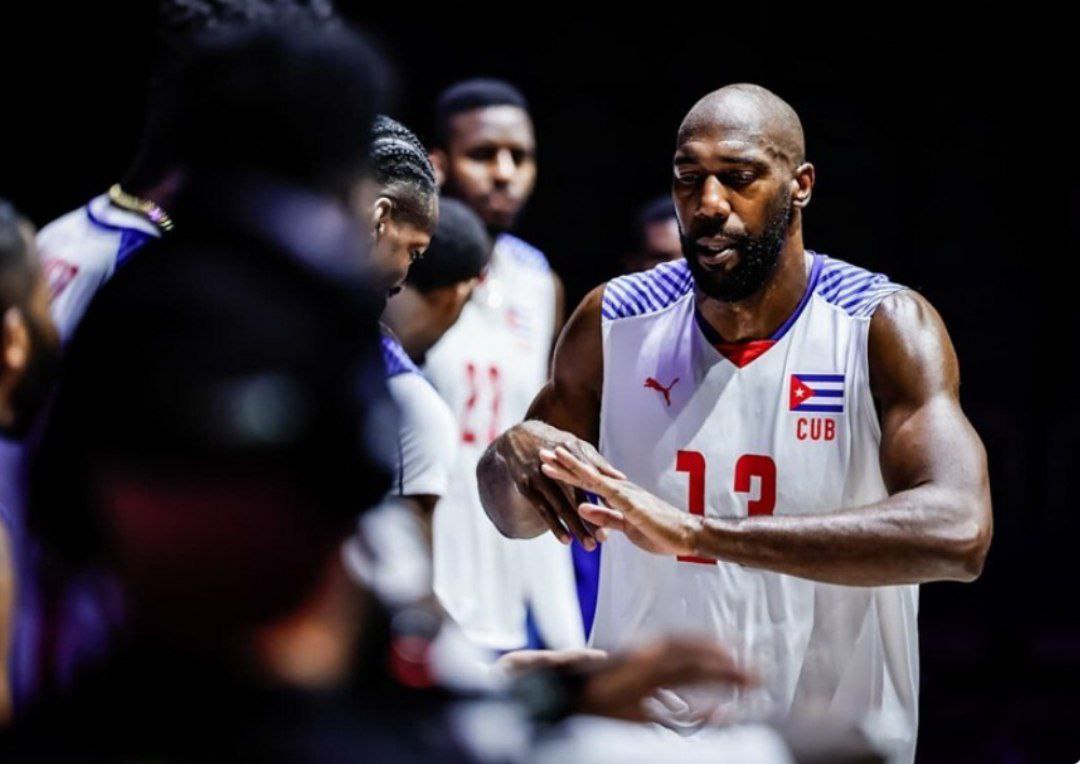 قد والیبالیست های تیم ملی کوبا