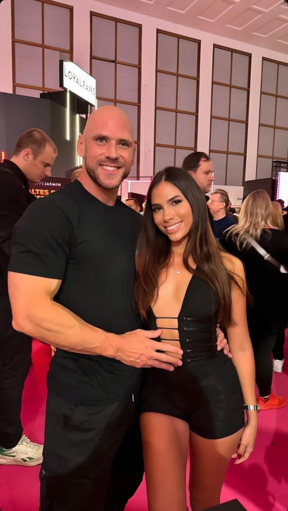 عکس سکسی جانی سینز