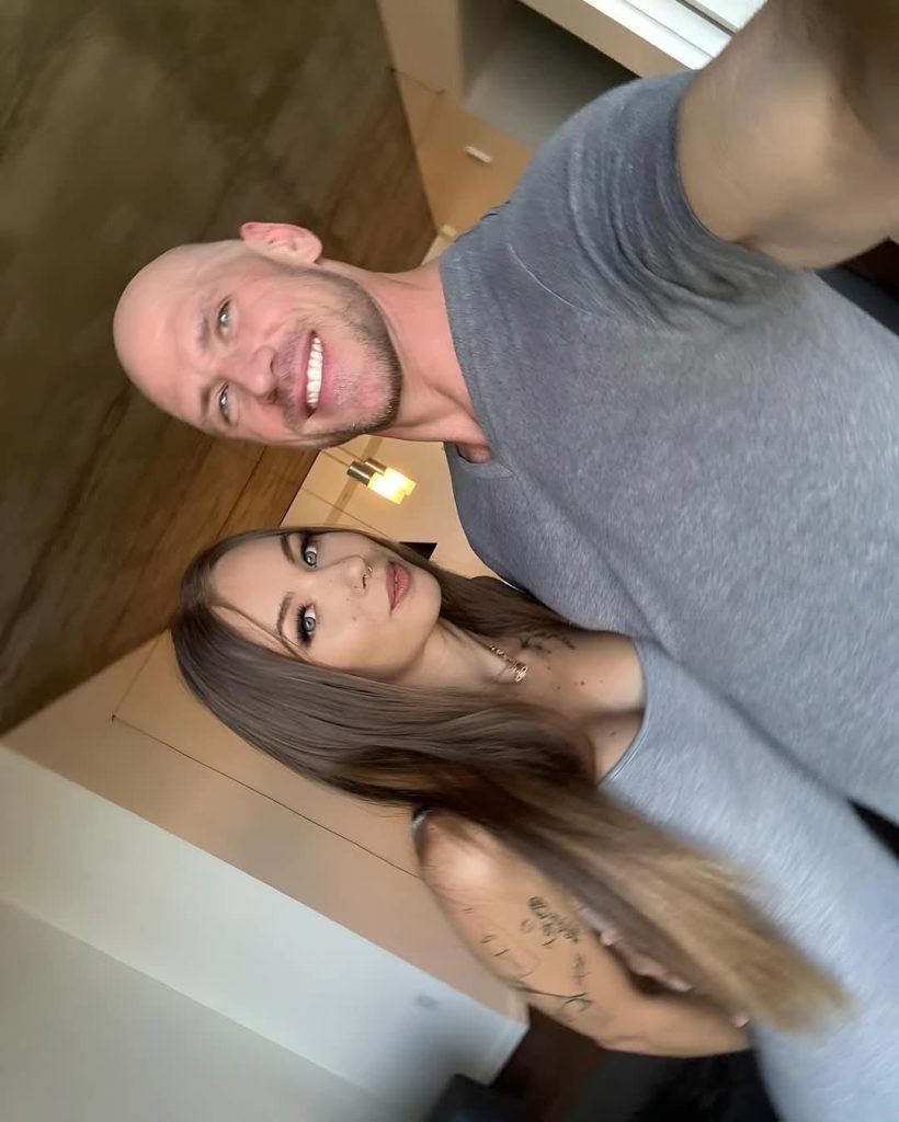 سکسی ترین عکس های جانی سینز