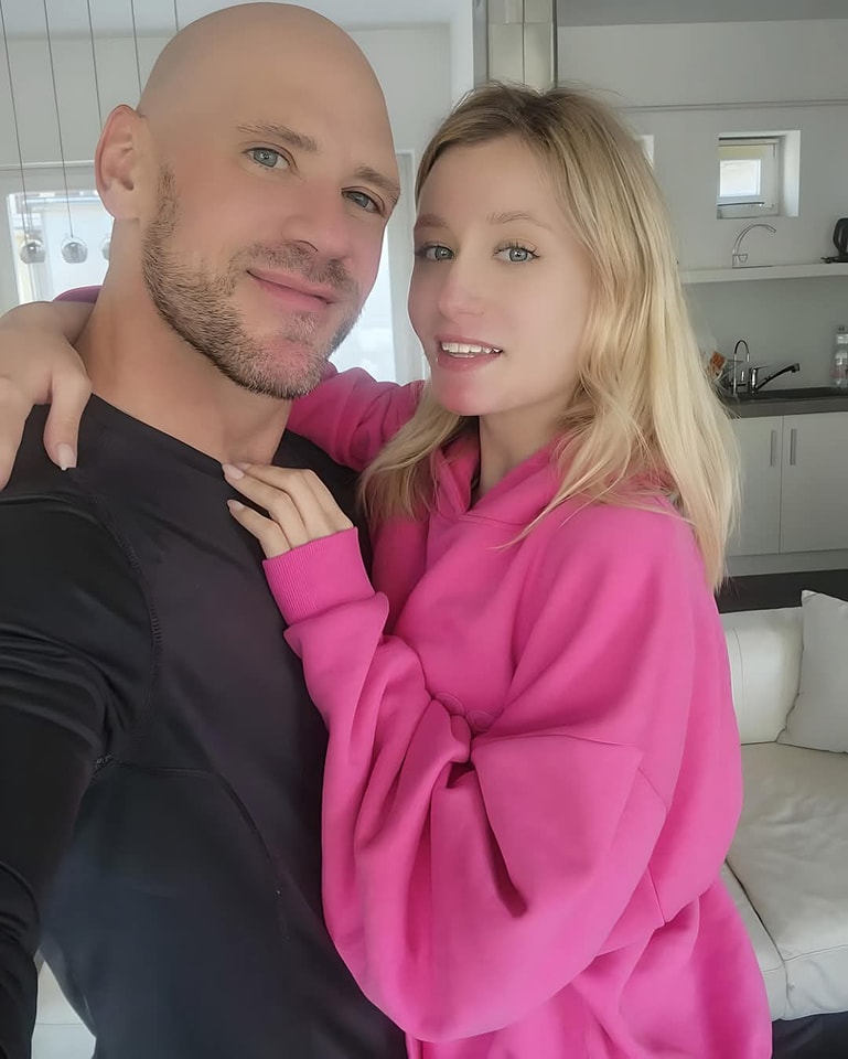 عکس پورن سکسی جانی سینز