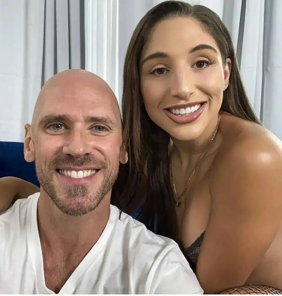 پورن جانی سینز