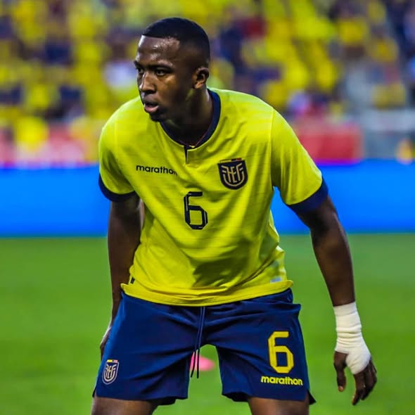 ویلیان پاچو - مجله خبری لیورپول ویلیان پاچو