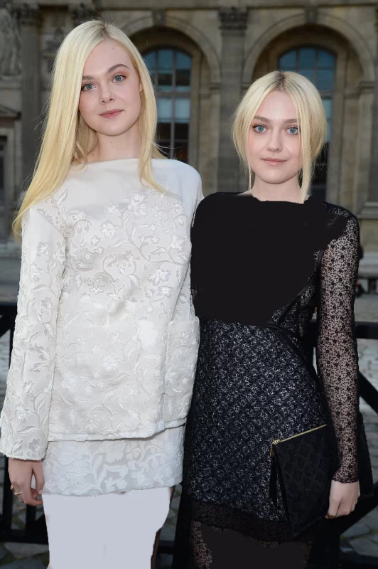 عکس های داکوتا و ال فنینگ عکس های داکوتا و ال فنینگ