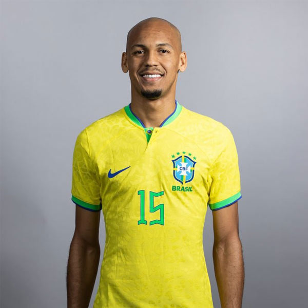 دستمزد فابینیو