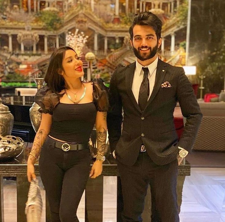 نیلی افشار و پویان مختاری