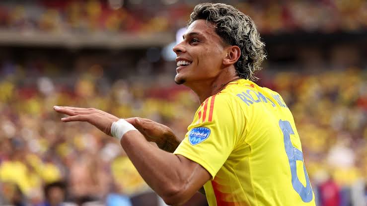 دستمزد ریچارد ریوس - مجله خبری لیورپول دستمزد ریچارد ریوس