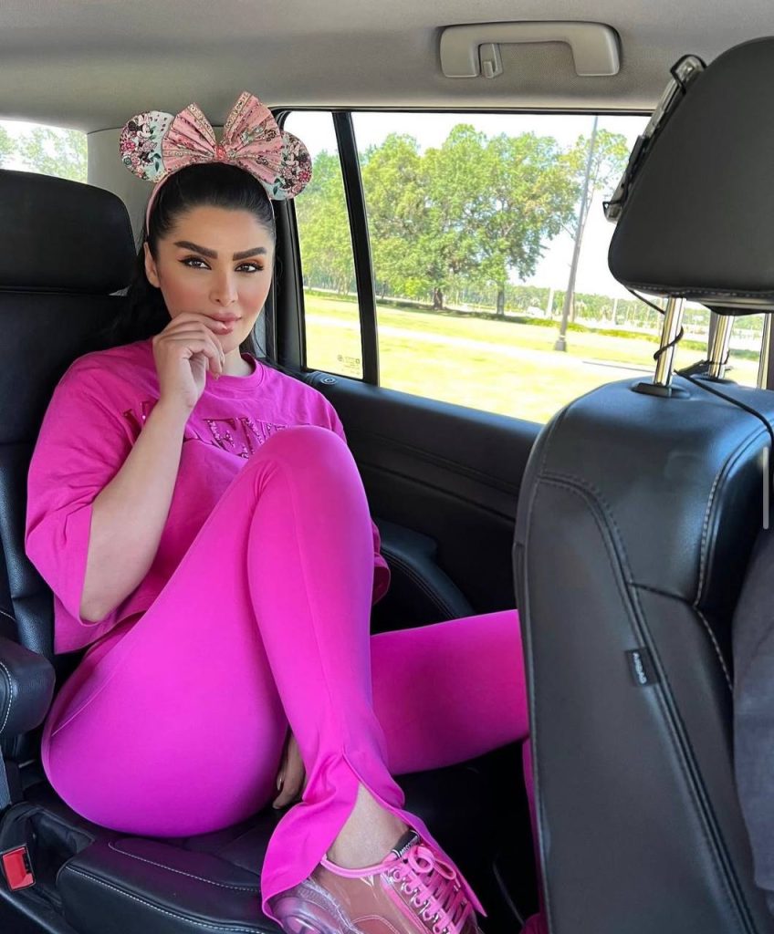 دنیا جهانبخت لخت