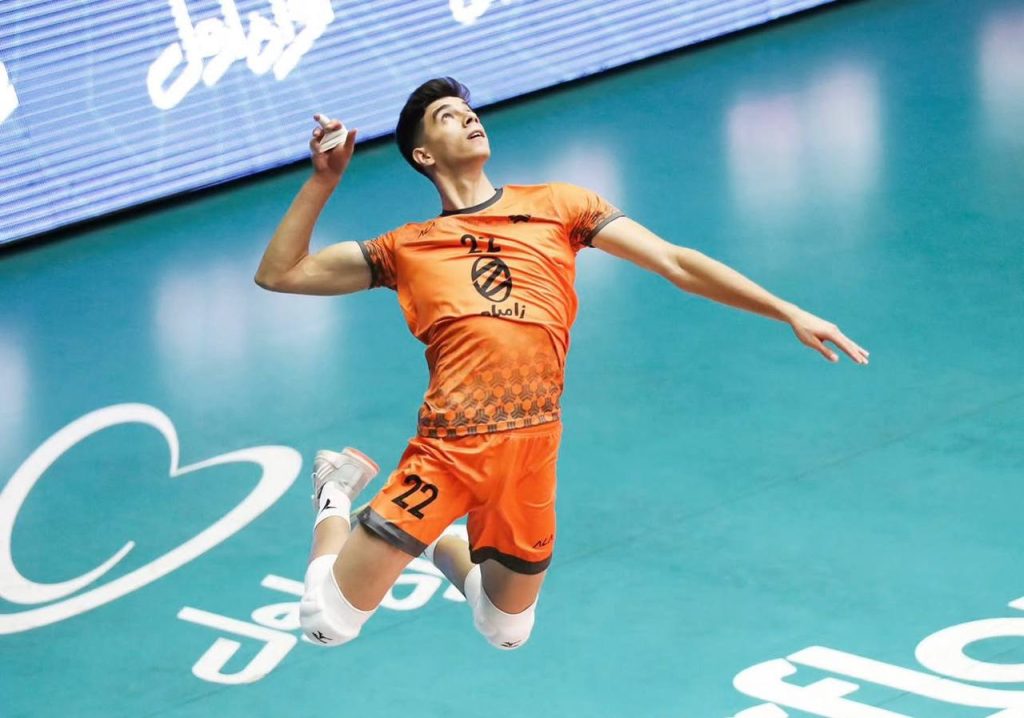 بازیکن والیبال امیر آفتاب آذری