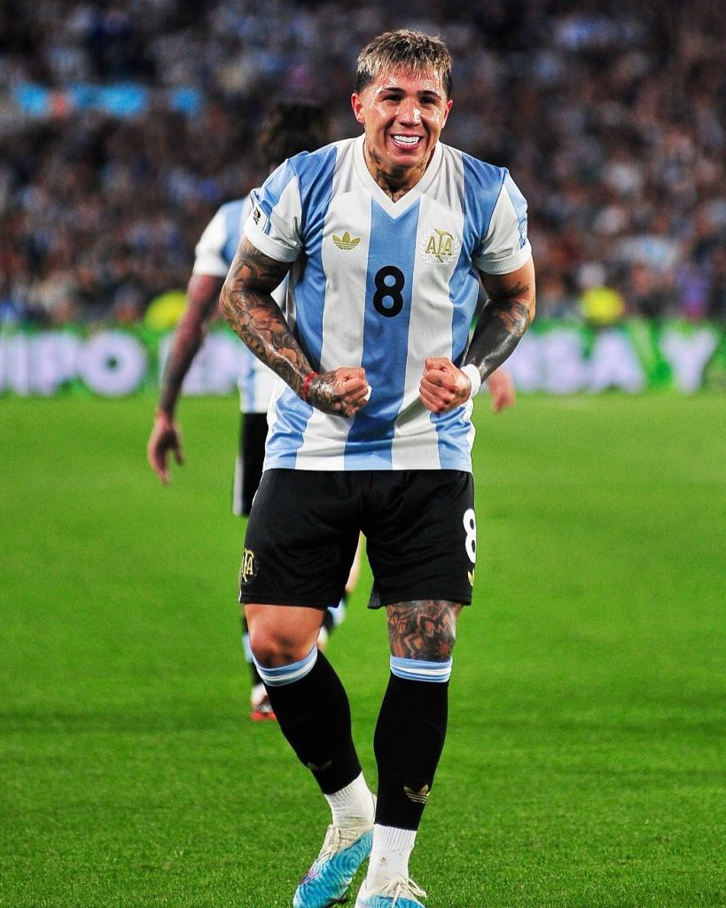 عکس های انزو فرناندز در آرژانتین - مجله خبری لیورپول عکس های انزو فرناندز در آرژانتین