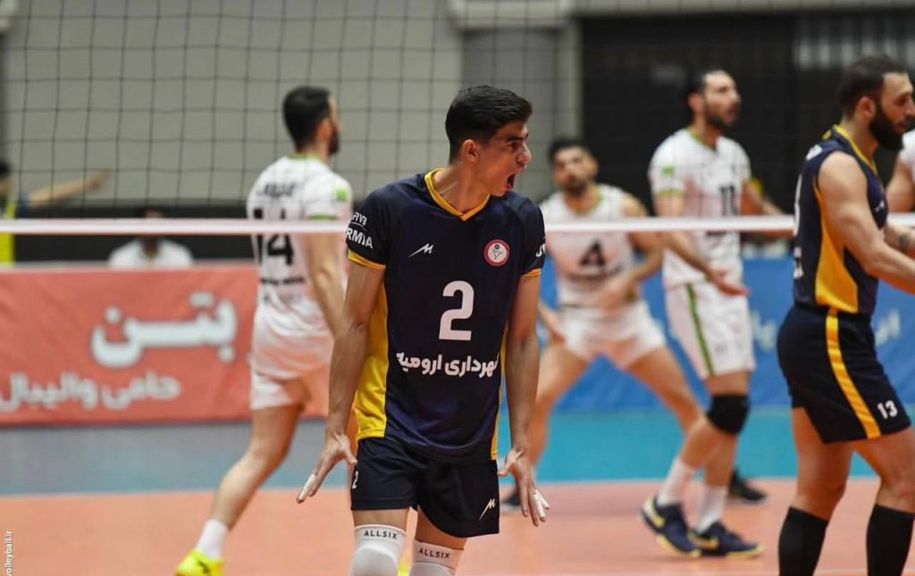 والپیپر امیر آفتاب آذری