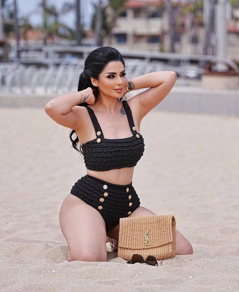 دنیا جهانبخت شهوانی