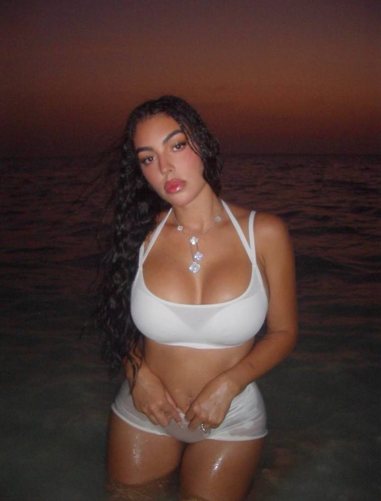 عکس های سکسی جورجینا رودریگز - مجله خبری لیورپول عکس های سکسی جورجینا رودریگز