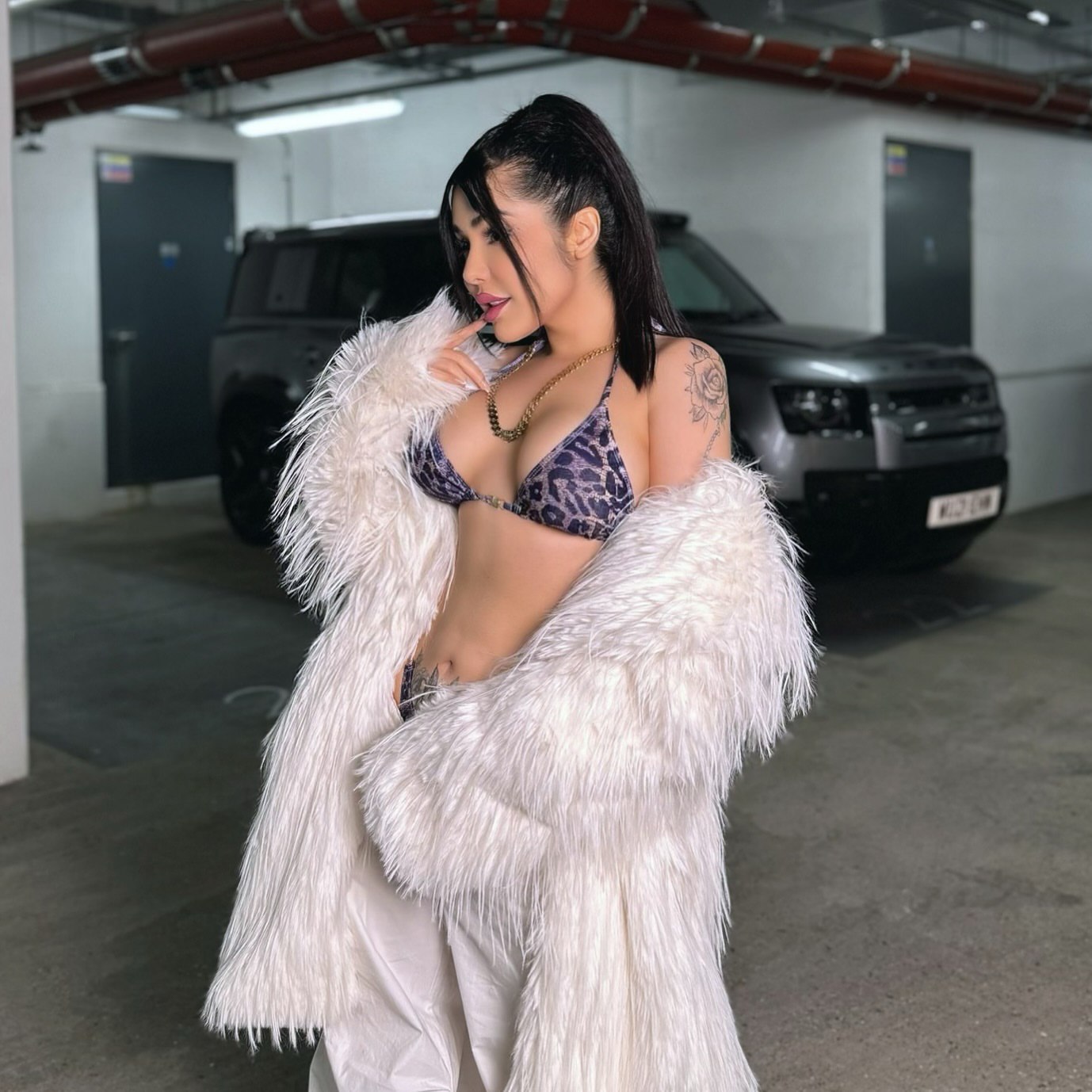 فیلم نیلی افشار و پویان 