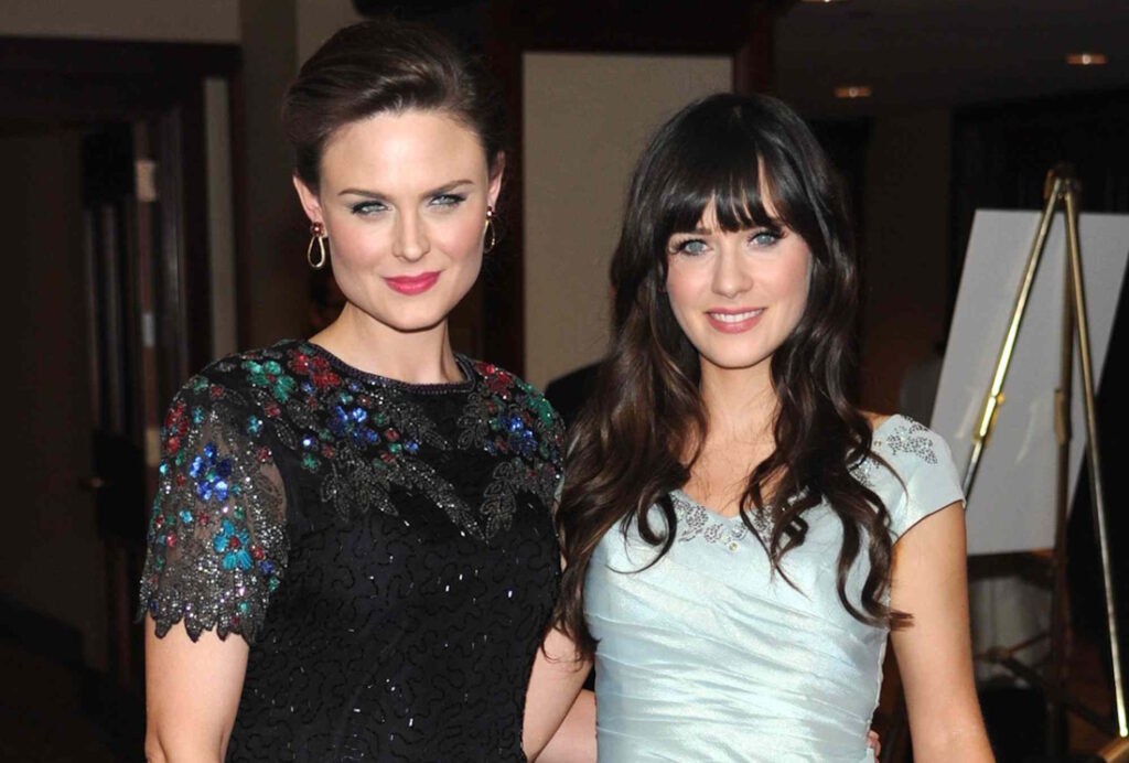 خواهران زویی و امیلی دشنل خواهران زویی و امیلی دشنل