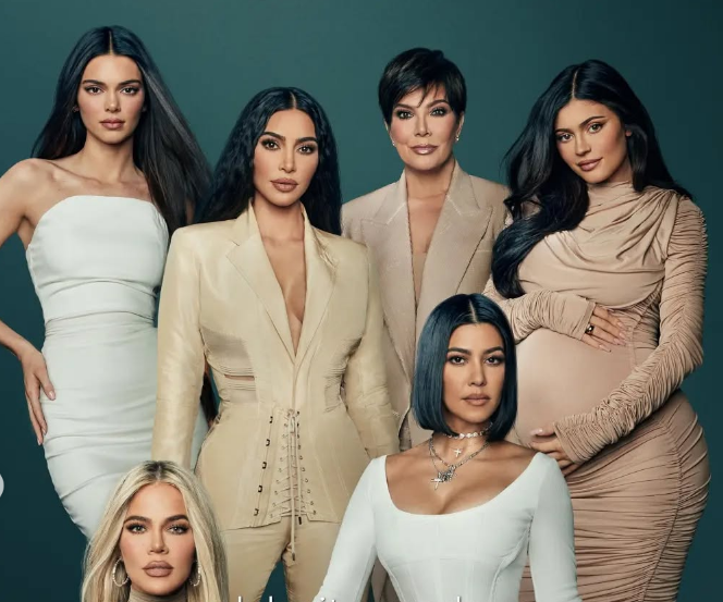 عکس خواهران کارداشیان عکس خواهران کارداشیان