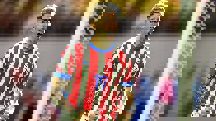 جولیو انکيسو - مجله خبری لیورپول جولیو انکيسو