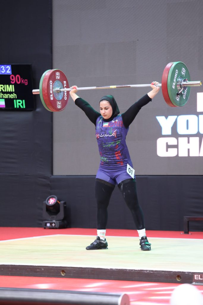 ریحانه کریمی وزنه‌بردار عکس