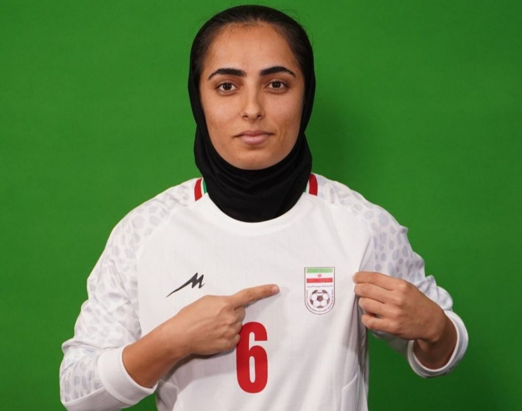 فرشته خسروی بازیکن تیم ملی فوتسال - مجله خبری لیورپول فرشته خسروی بازیکن تیم ملی فوتسال