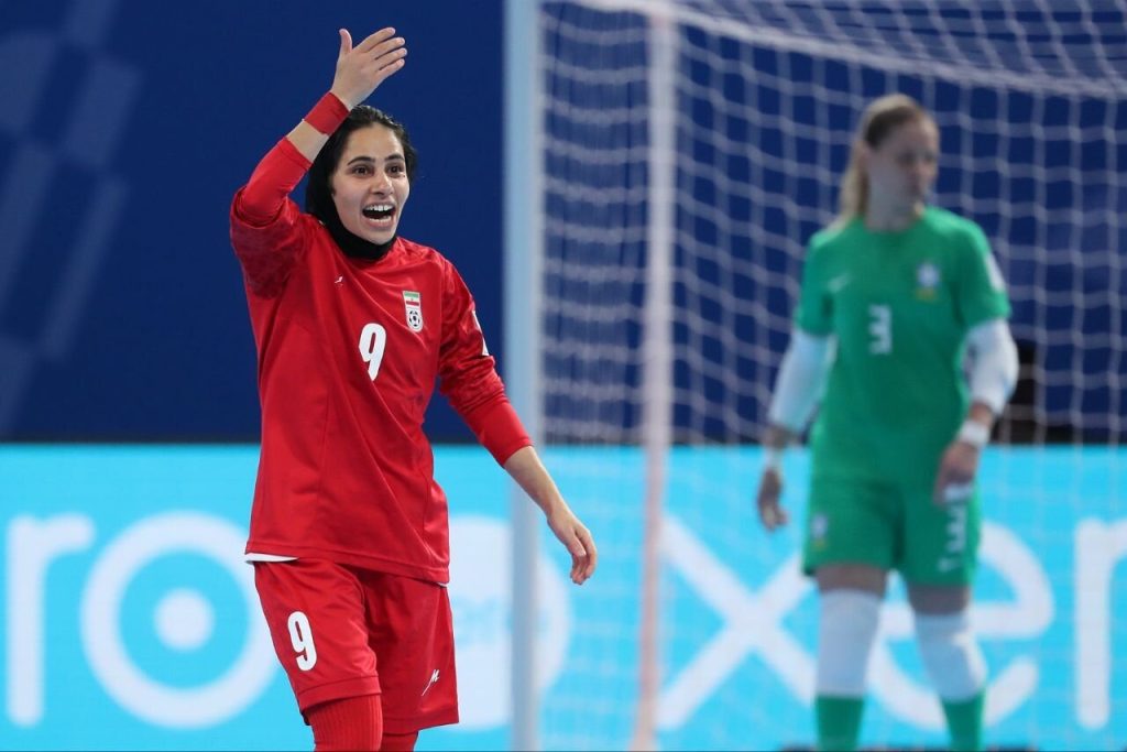 مهسا کمالی بازیکن فوتسال - مجله خبری لیورپول مهسا کمالی بازیکن فوتسال