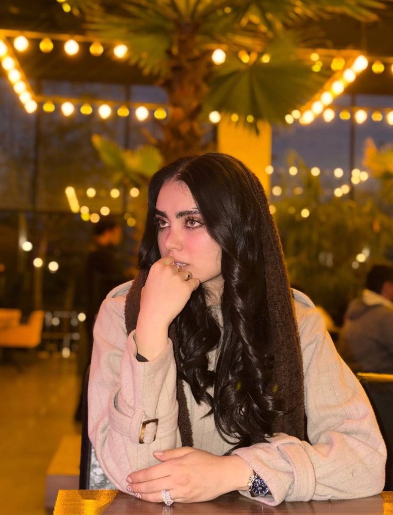 همسر امید موذنی - مجله خبری لیورپول همسر امید موذنی