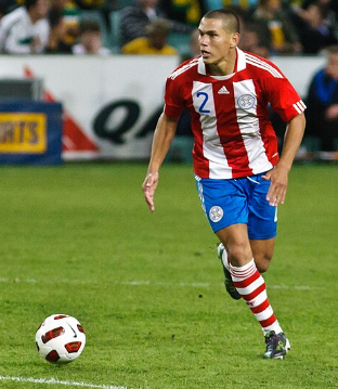 خولیو سزار کاکرس - مجله خبری لیورپول خولیو سزار کاکرس