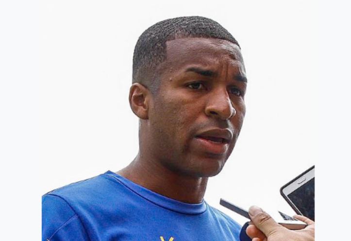 بیوگرافی فریكسون ارازو - مجله خبری لیورپول بیوگرافی فریكسون ارازو