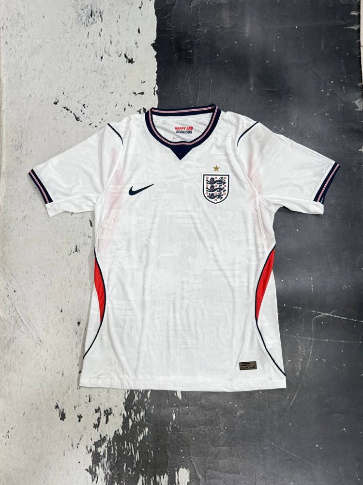 کیت تیم ملی انگلیس در جام جهانی