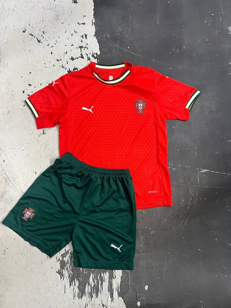 کیت تیم ملی پرتغال در جام جهانی